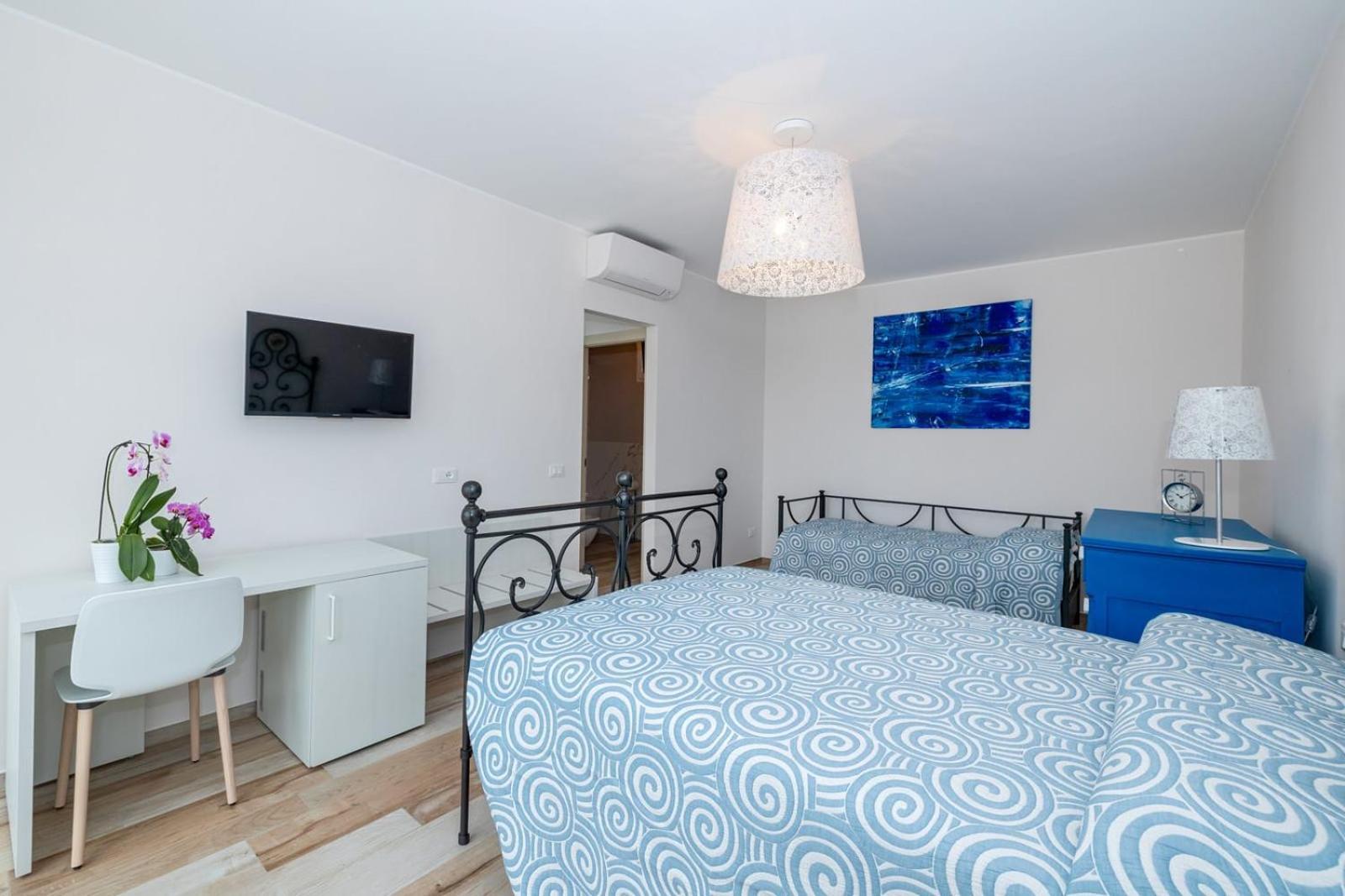 Bed and Breakfast Mirto Blu Борджо-Верецци Номер фото