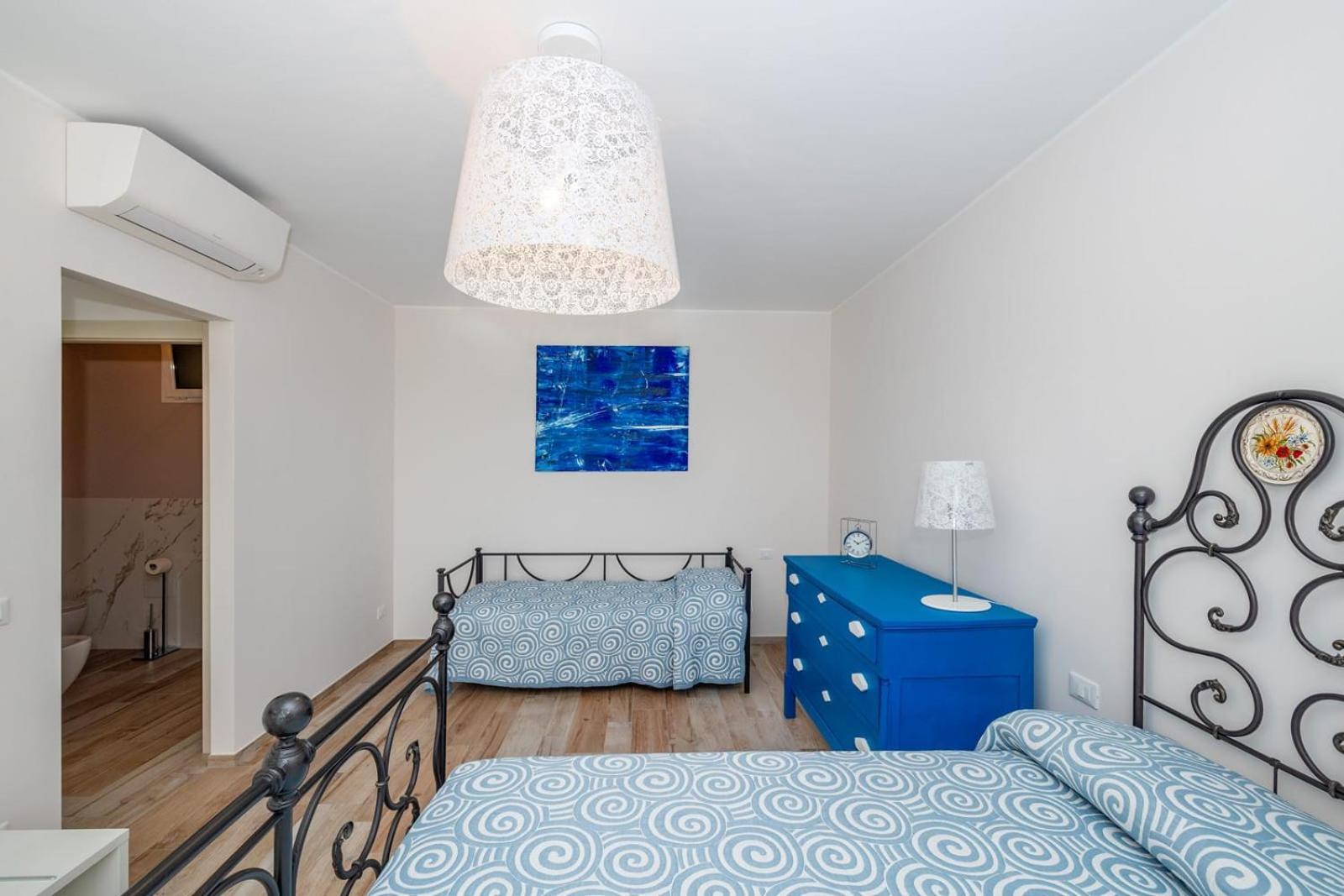 Bed and Breakfast Mirto Blu Борджо-Верецци Экстерьер фото